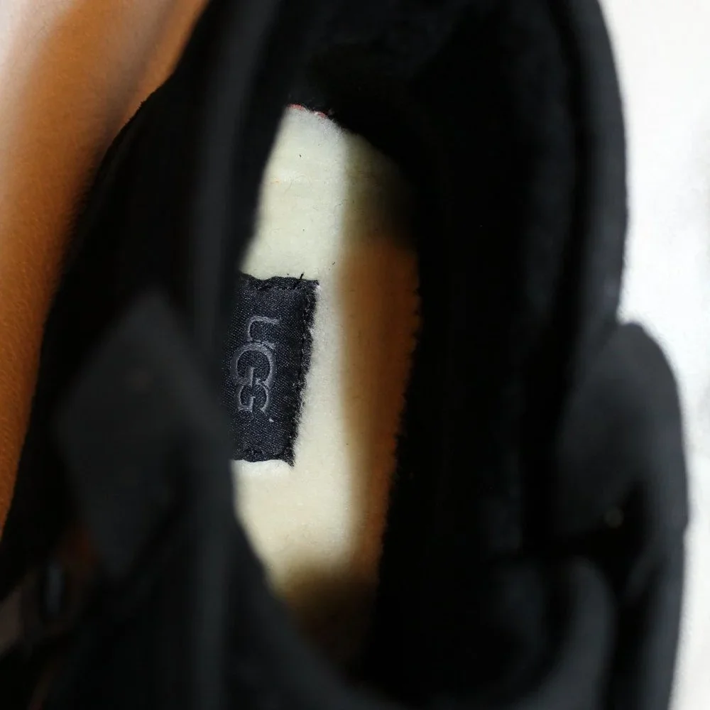NIB UGG‎ MEN'S NEUMEL CHUKKA ZIP UP ANKLE BOOTS BLACK 17